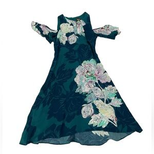 flowy dress
